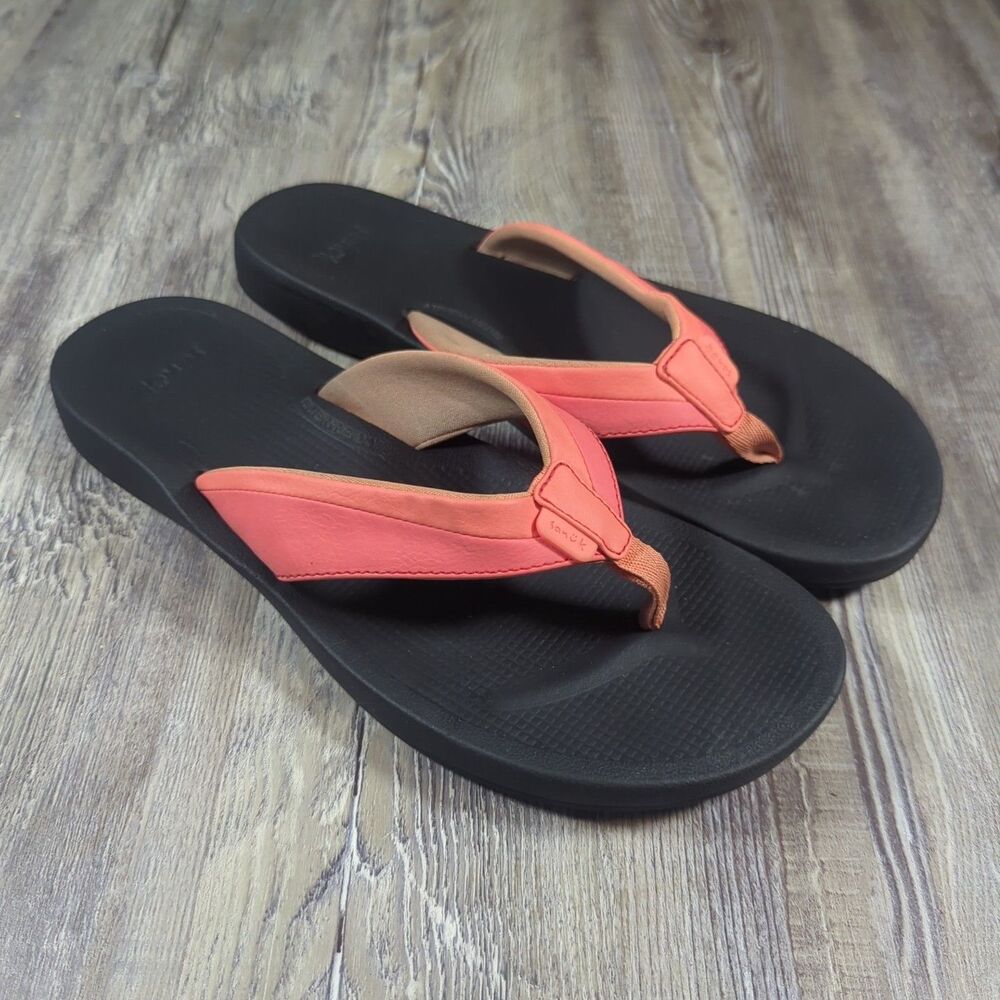 Sanuk Womens Cosmic Aquarius 2 Fusion Coral Size 10 Flip Flop Sandals